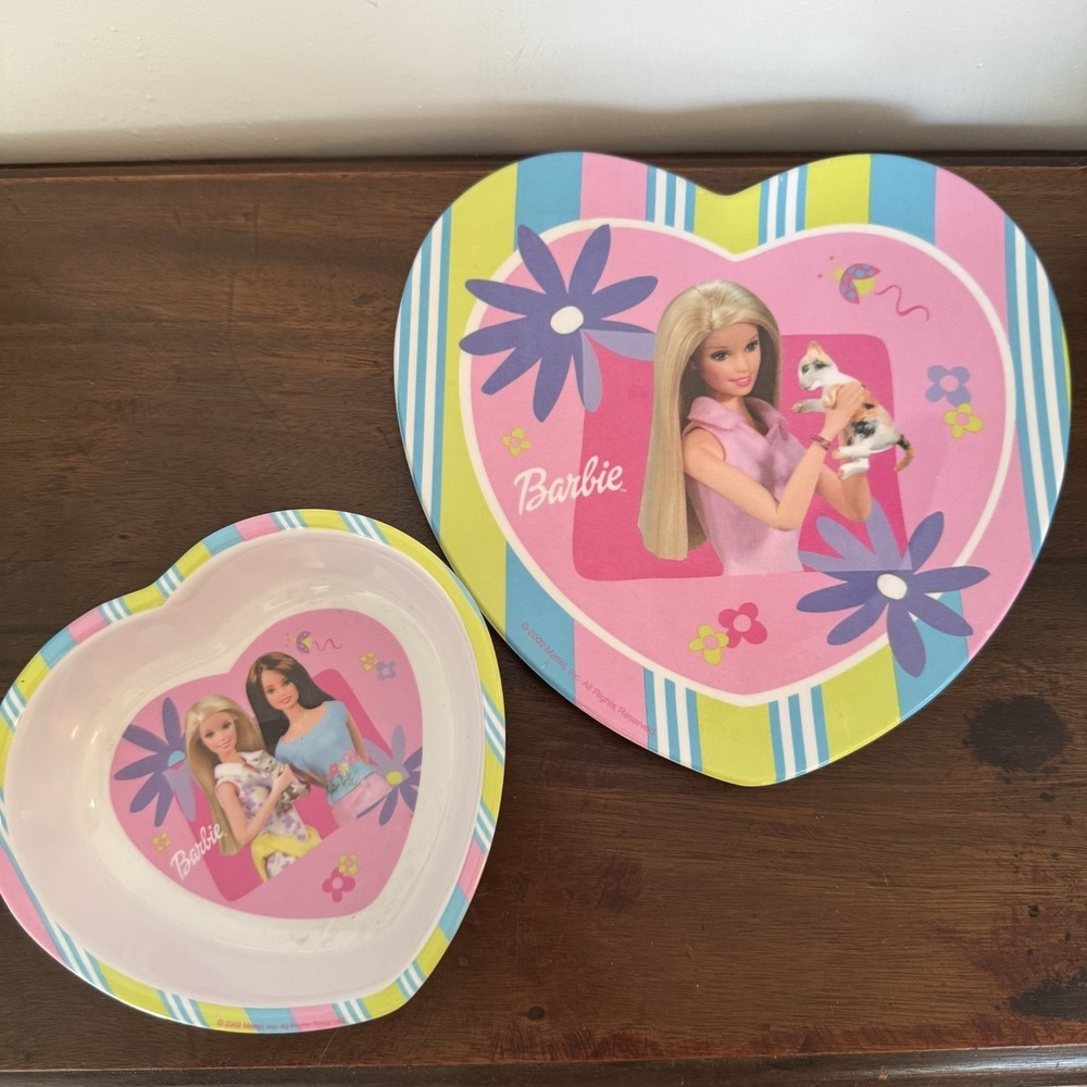 2002 Barbie Plastic Plate & Bowl Set Heart Shaped Zak Design Mattel Y2K Kitten